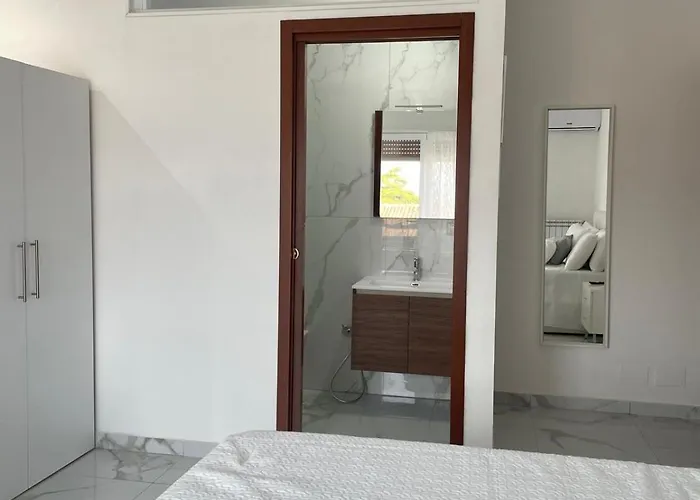 Double Room Private Bathroom